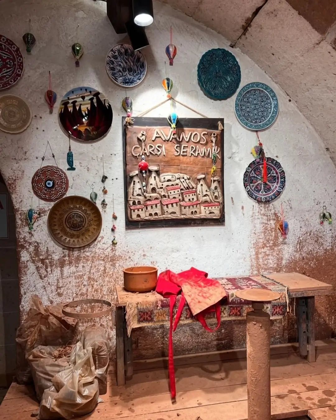 Kapadokya’da yapılacaklar arasında Avanos çömlek yapımı