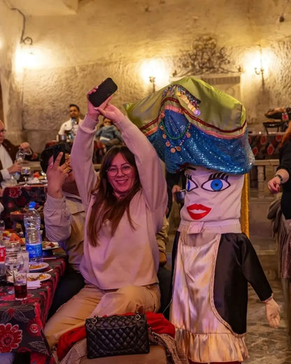 Kapadokya Türk gecesinde eğlenen misafirlerimiz