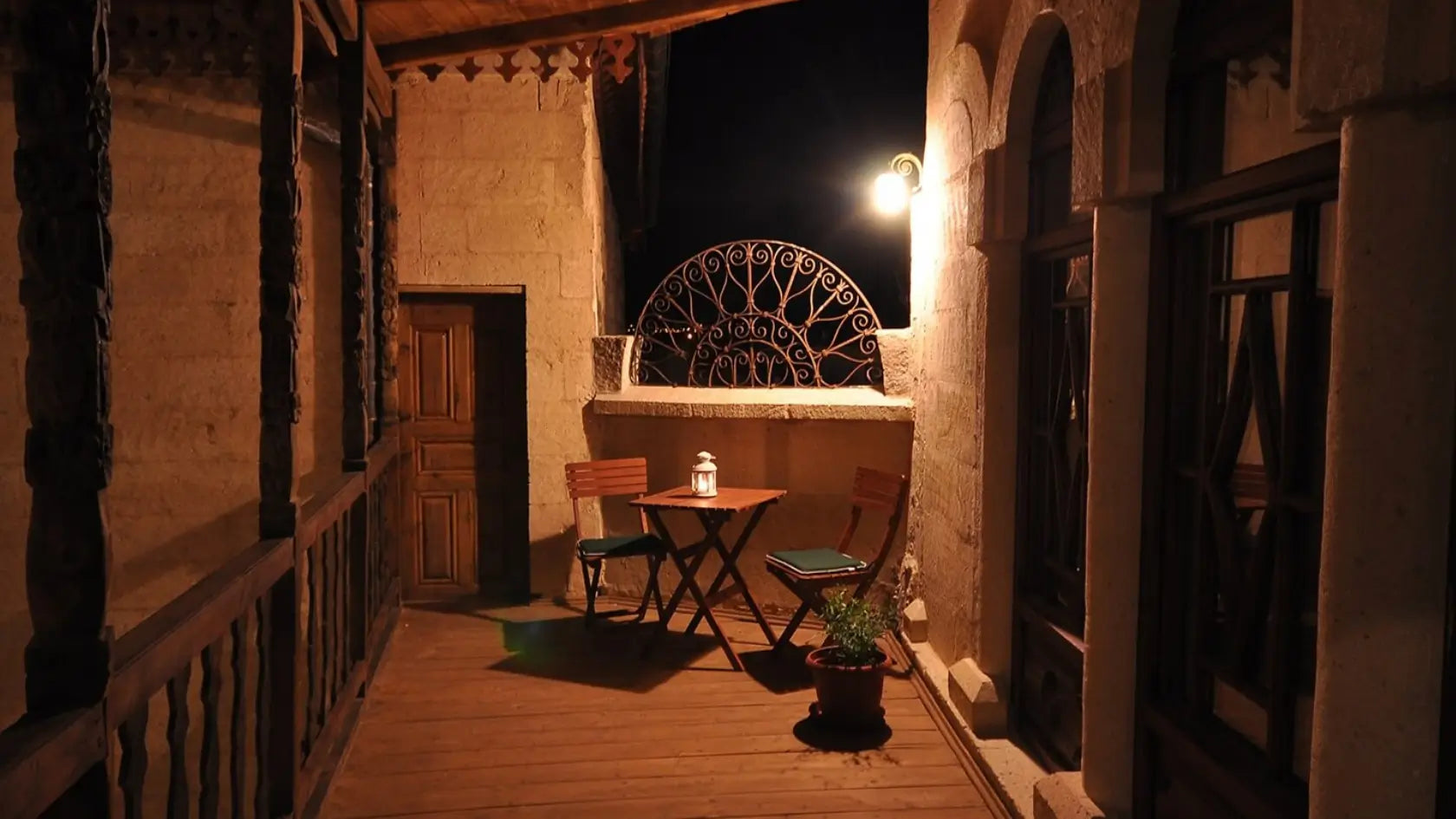 Ürgüp’te Has Cave Otel’de romantik Kapadokya balayı konaklaması