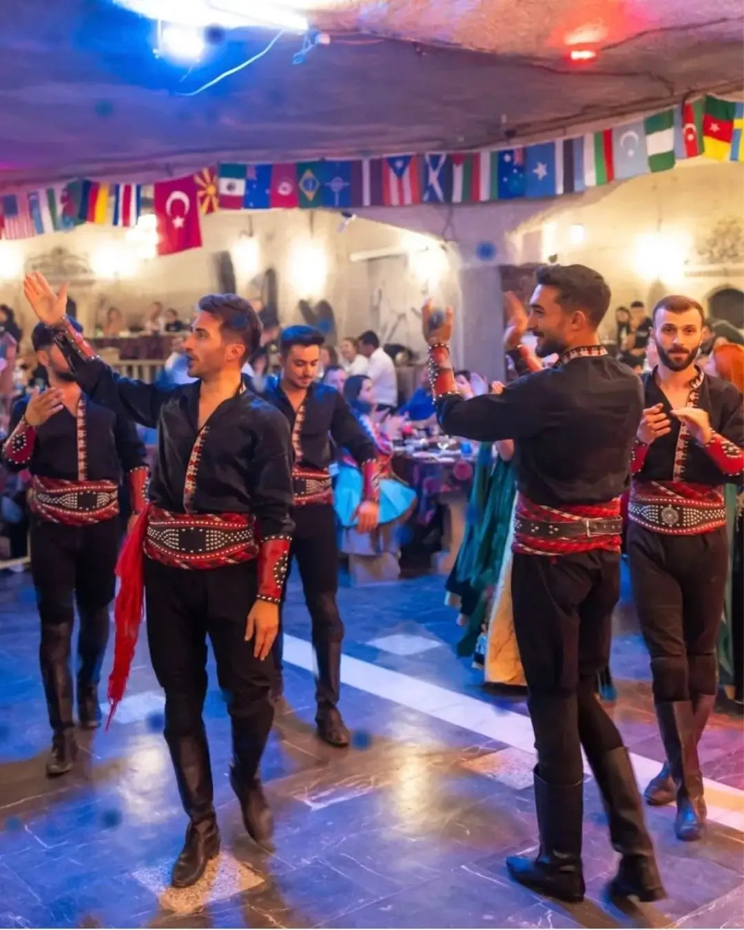 Uçhisar'da düzenlenen Kapadokya Türk gecesi etkinliği